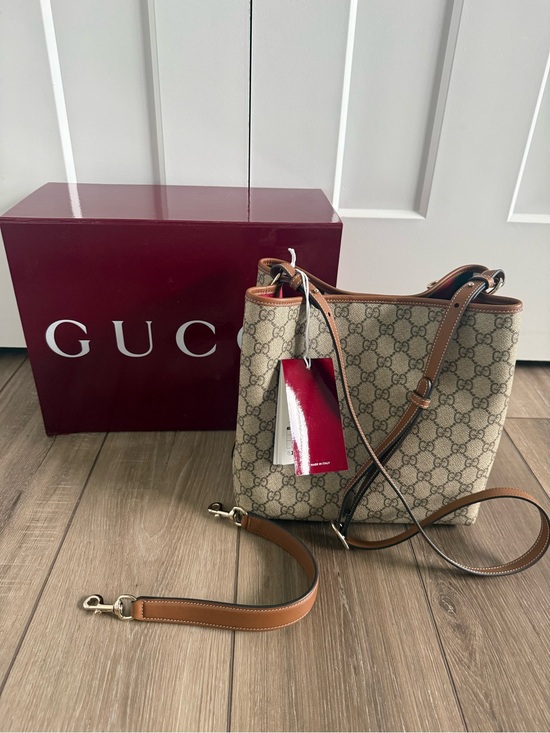 Gucci Handbags - New! Gucci GG Emblem medium bucket bag